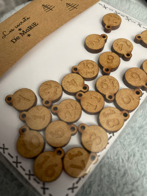 Countdown to Christmas Wooden Buttons