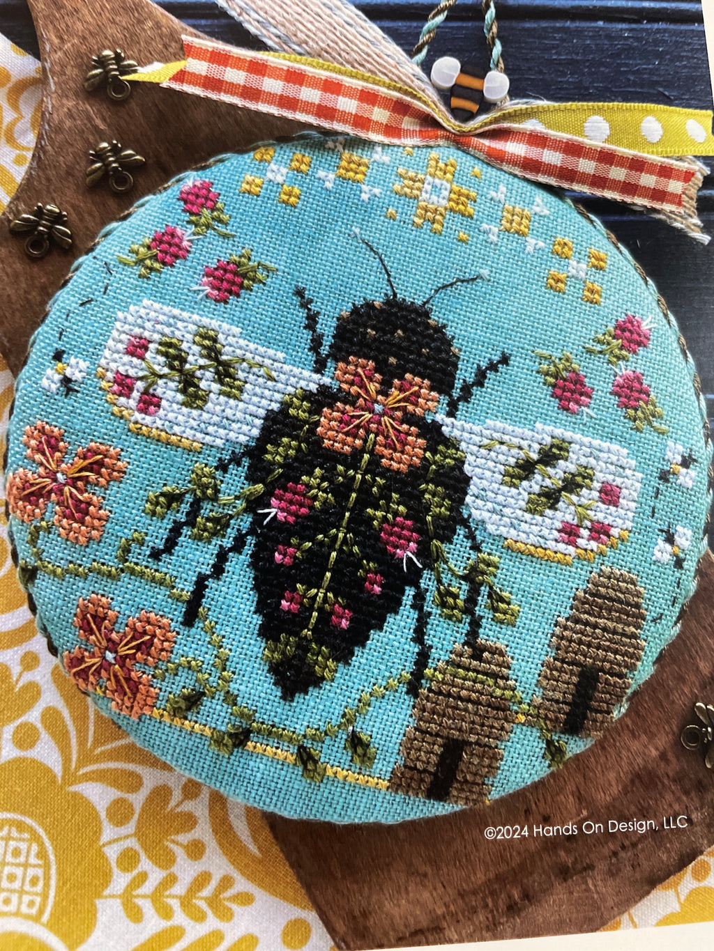 Botanical Bee