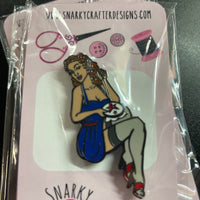 Vintage Pinup Girl Needle Minder