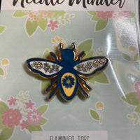 Floral Bee Needle Minder