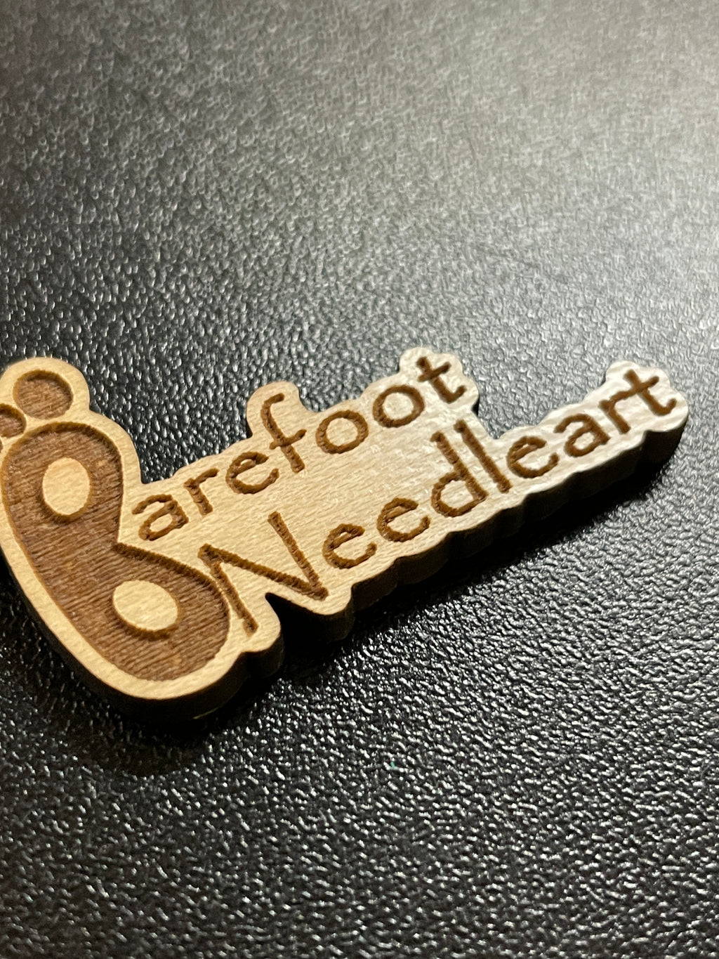 Barefoot Needleart Needle Minder