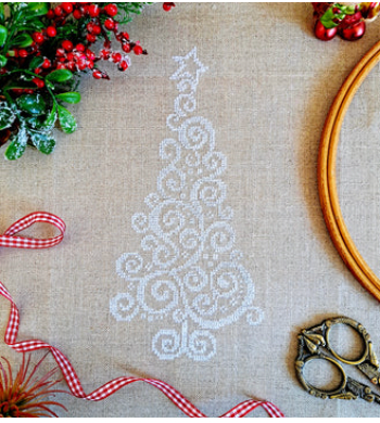 Lace Christmas Tree