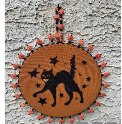 Yikes Needle Minder