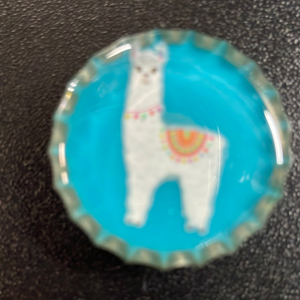 Llama Bottle Cap Needle Minder