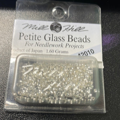 42010- Petite Glass Beads- Ice