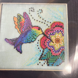 Hummingbird- Mill Hill Kit