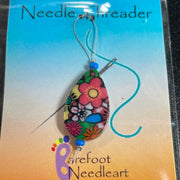 Teardrop Garden Needle Threader