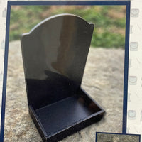 Chantelle's 141 finishing wooden stand